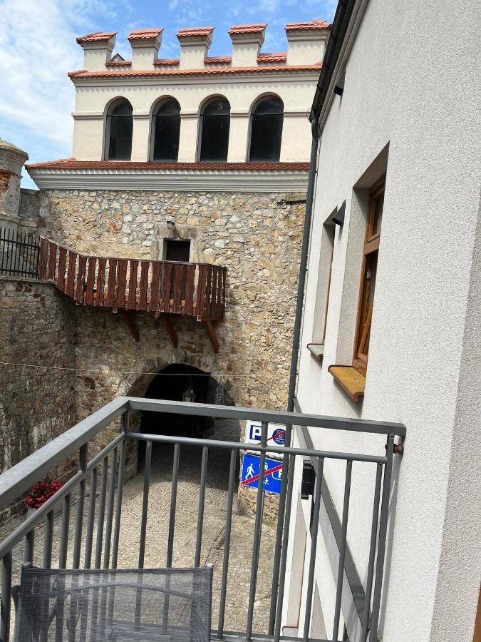 Kamienica Przy Bramie Hotel Opatow  Exterior photo