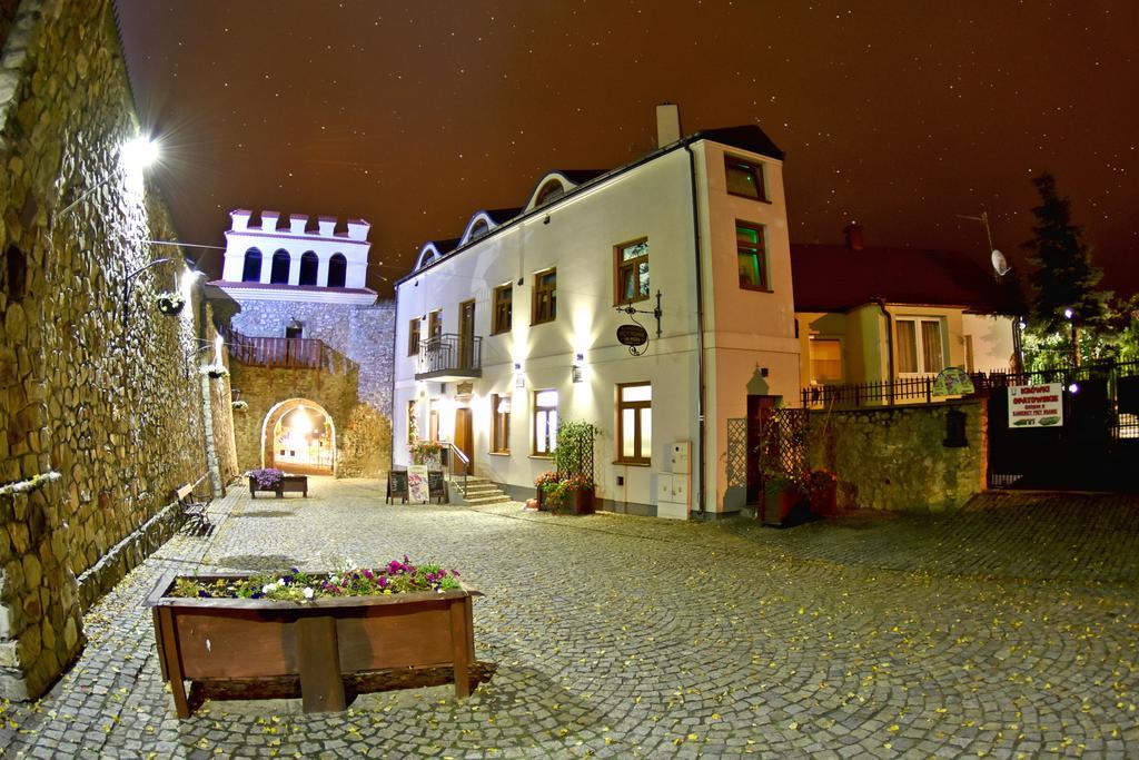Kamienica Przy Bramie Hotel Opatow  Exterior photo