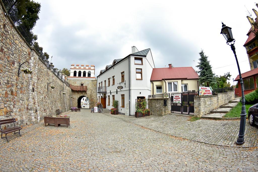 Kamienica Przy Bramie Hotel Opatow  Exterior photo